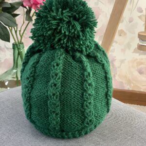 Gorro con pompón lana verde